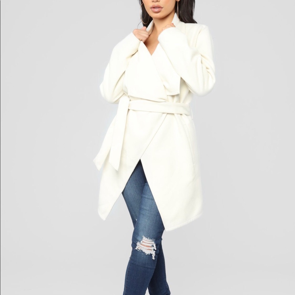 Manhattan Ivory Coat